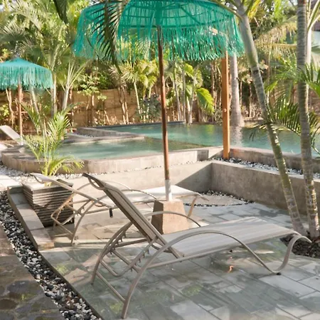 Buntung Beach Villa Gili Air Exterior photo